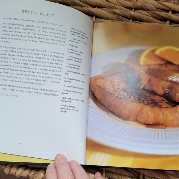 William Sonoma BREAKFAST cookbook - Picture 3 of 4